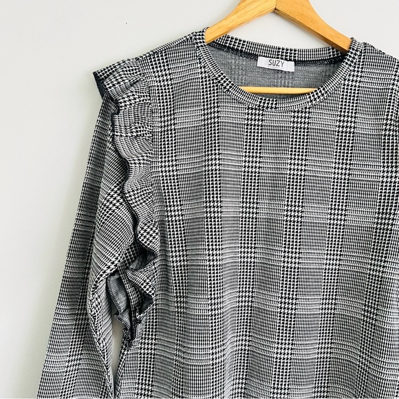 Suzy Shier Women Top Plaid Print Ruffle Shoulder Trim Lantern Sleeve Blouse L - Picture 5 of 12